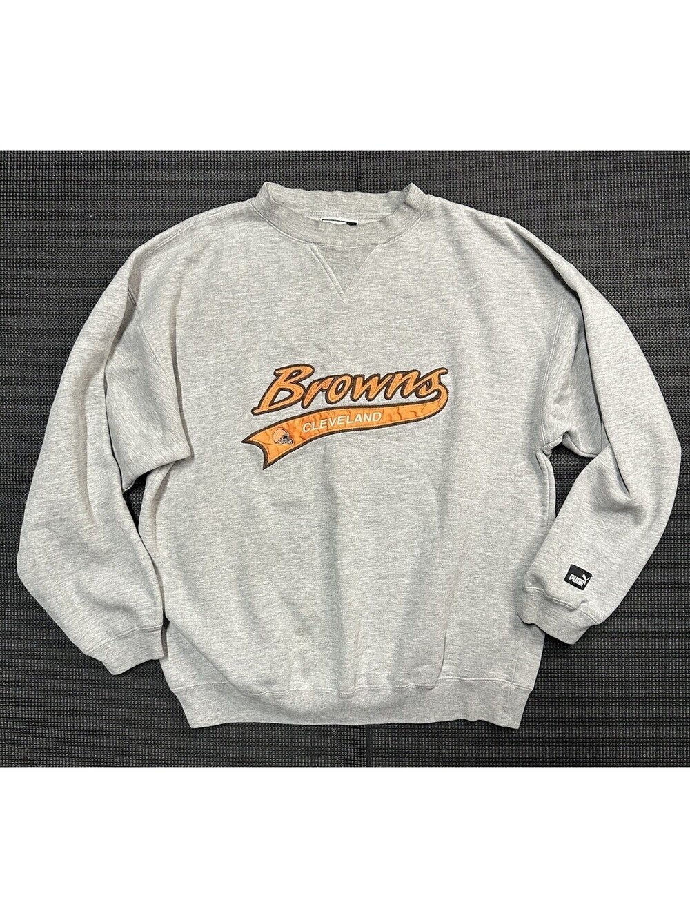 Vintage Y2K Puma Cleveland Browns Embroidered Crewneck Sweatshirt NFL Large